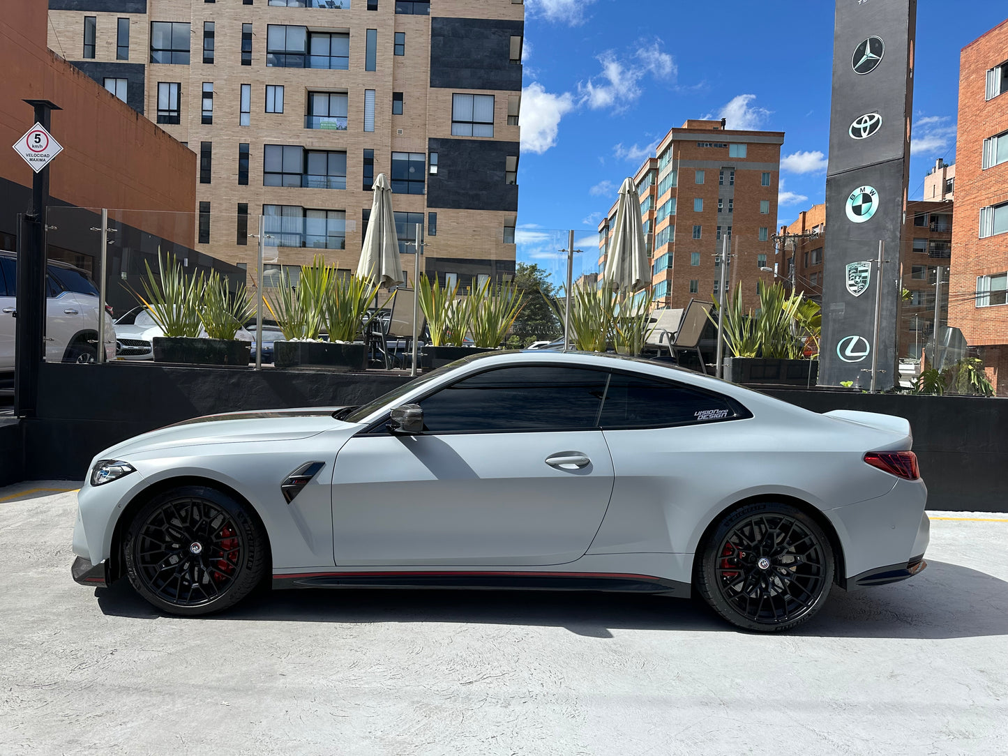 BMW M4 CSL Modelo 2023 - Autos 93