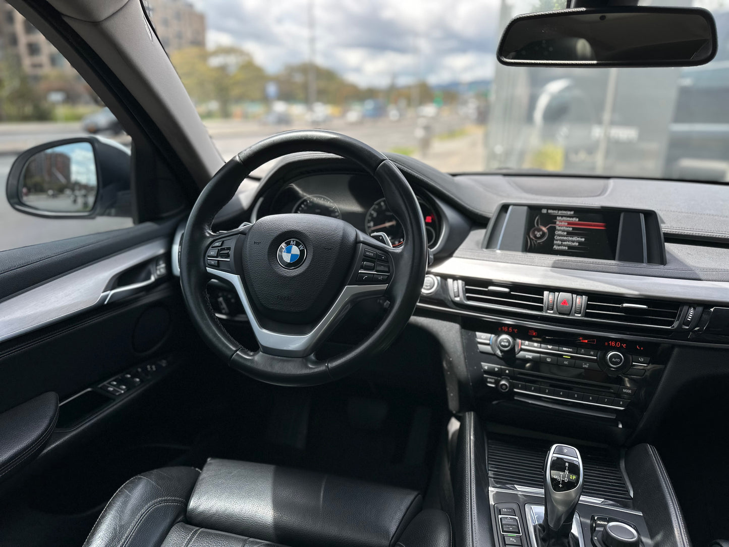 BMW X6 xDrive35i Modelo 2018 - Autos 93