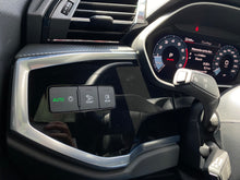 Cargar imagen en el visor de la galería, AUDI Q3 SportBack 40 TFSI S-Line Modelo 2022
