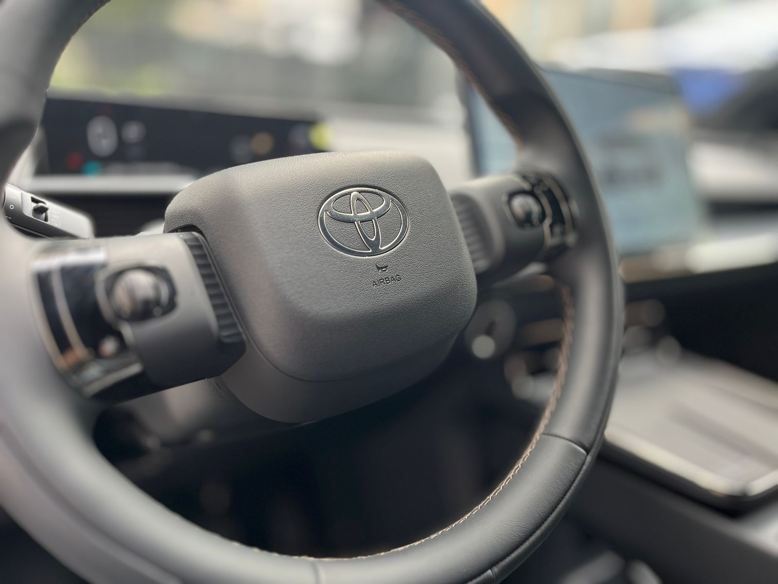 Toyota bZ3X Modelo 2026 Cero Kilómetros - Autos 93