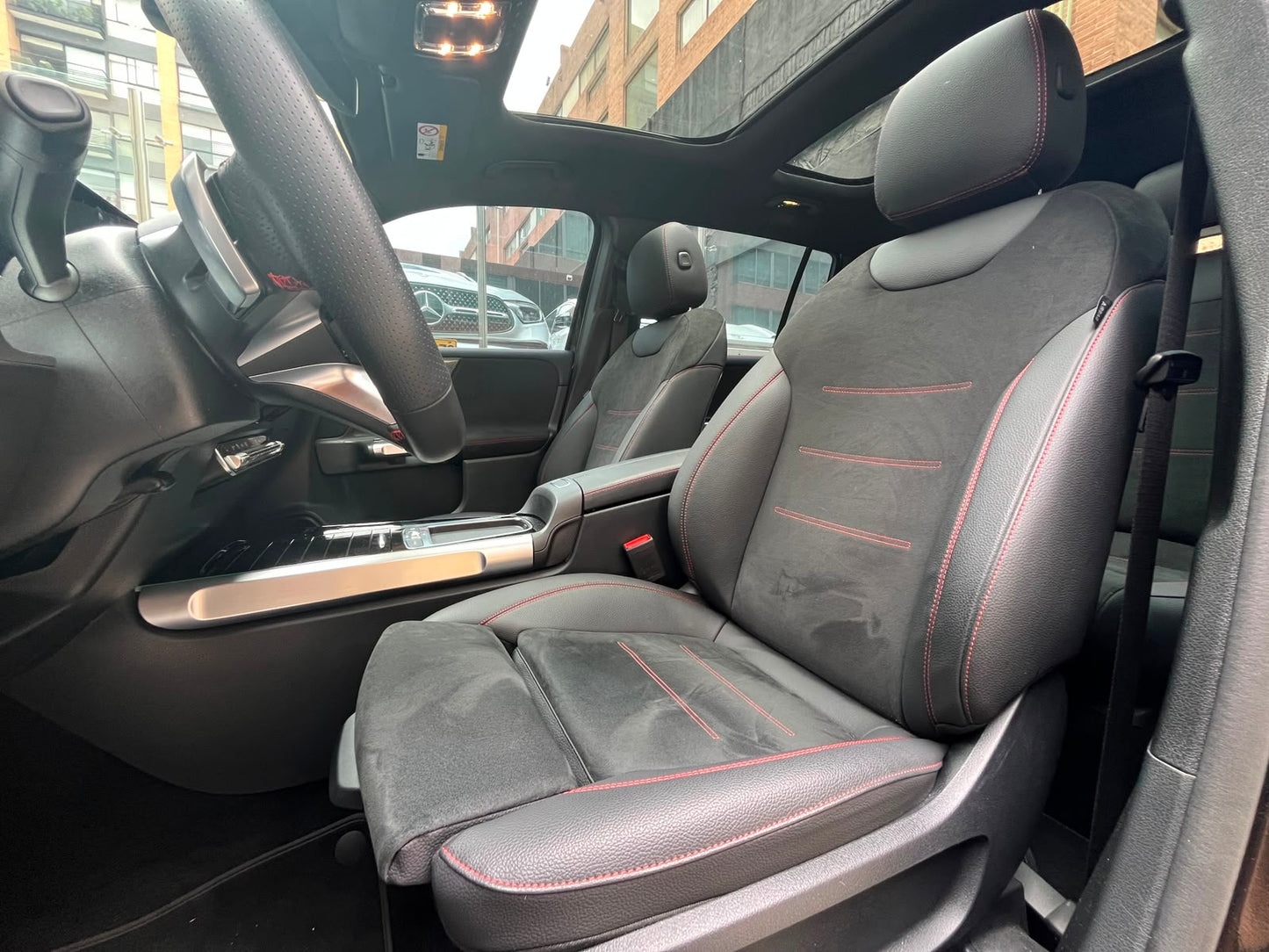 Mercedes-Benz GLB 250 4MATIC Modelo 2026