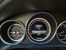 Cargar imagen en el visor de la galería, Mercedes-Benz E63 AMG Modelo 2014

