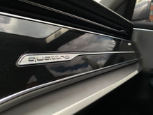 Cargar imagen en el visor de la galería, Audi Q8 Hibrido Modelo 2019
