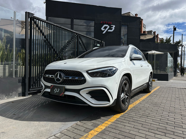 Mercedes-Benz GLA 250 4MATIC Modelo 2025 - Autos 93
