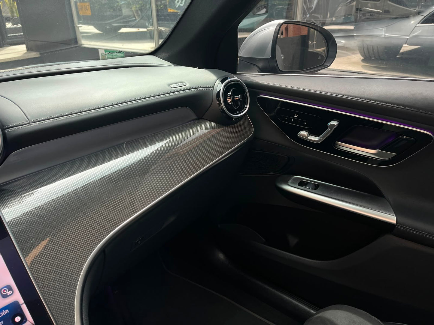 Mercedes-Benz GLC 300 4MATIC Modelo 2025