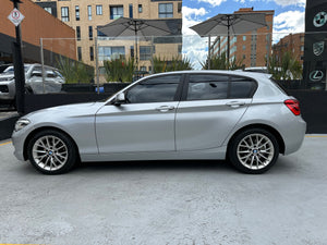 BMW 120I Modelo 2018