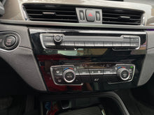Cargar imagen en el visor de la galería, BMW X1 sDrive18I Modelo 2021
