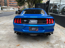 Cargar imagen en el visor de la galería, Ford Mustang GT Modelo 2021
