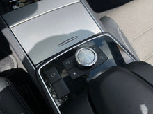 Cargar imagen en el visor de la galería, Mercedes-Benz E200 Cabriolet Modelo 2014
