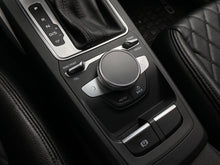 Cargar imagen en el visor de la galería, Audi Q2 35 TFSI Modelo 2021
