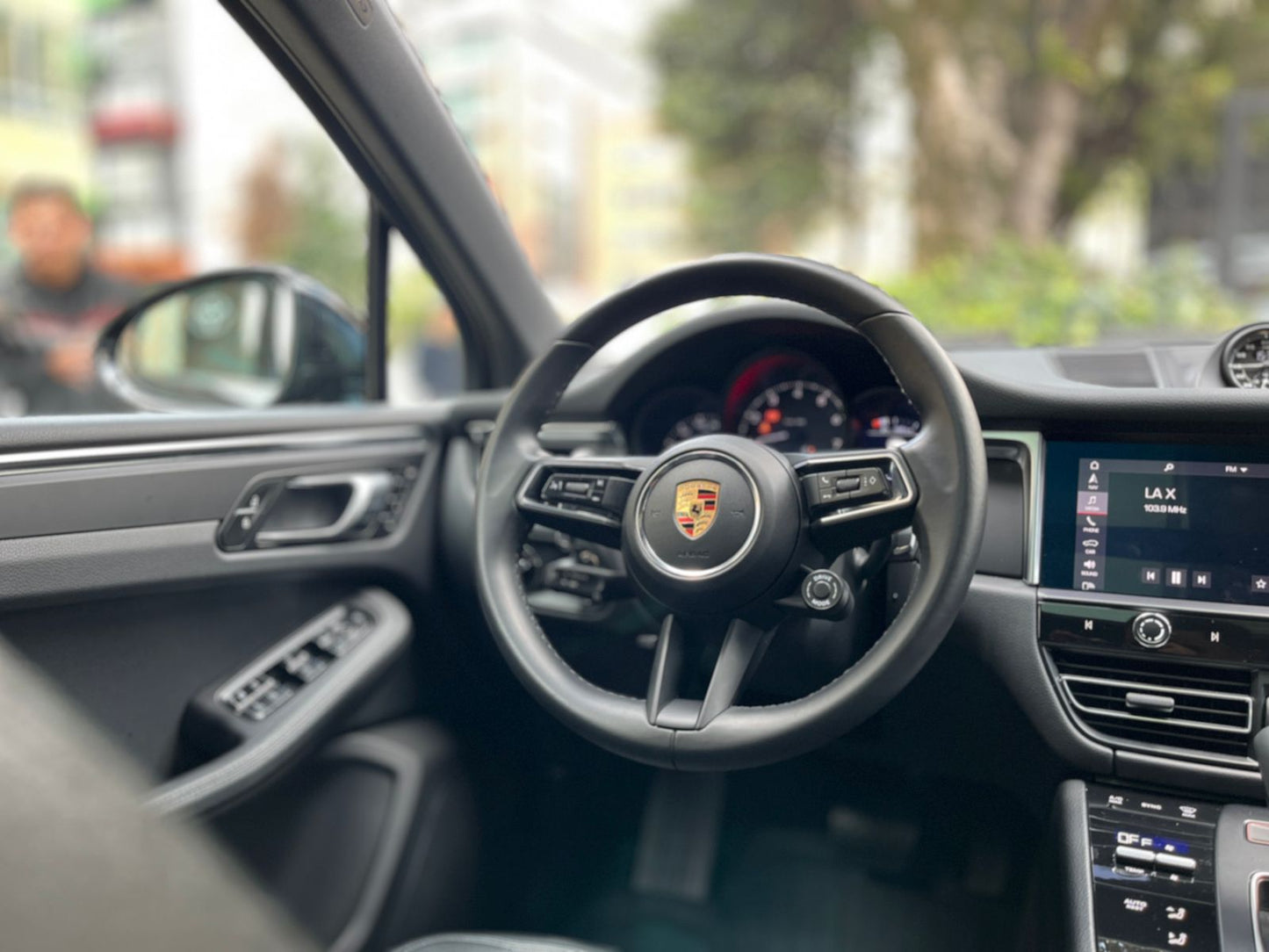 Porsche Macan Modelo 2024