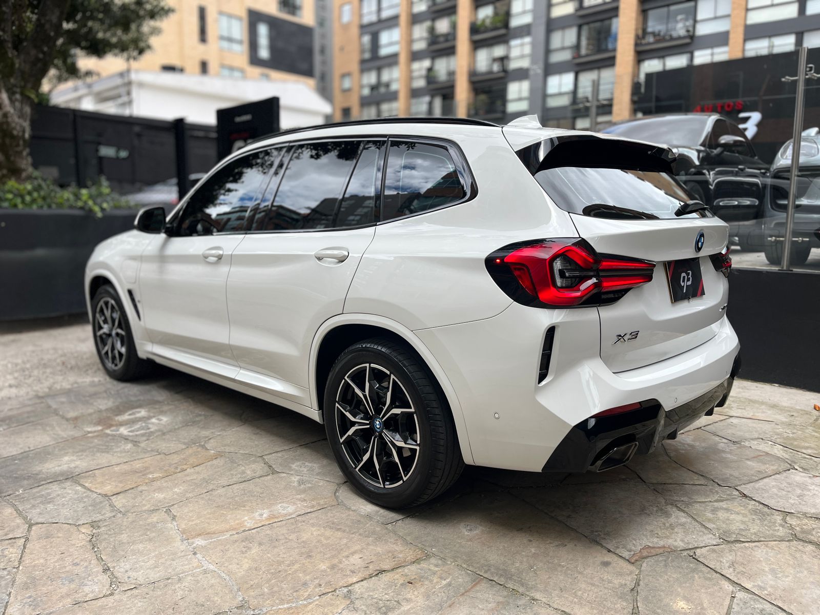BMW X3 xDrive30e Modelo 2024 - Autos 93