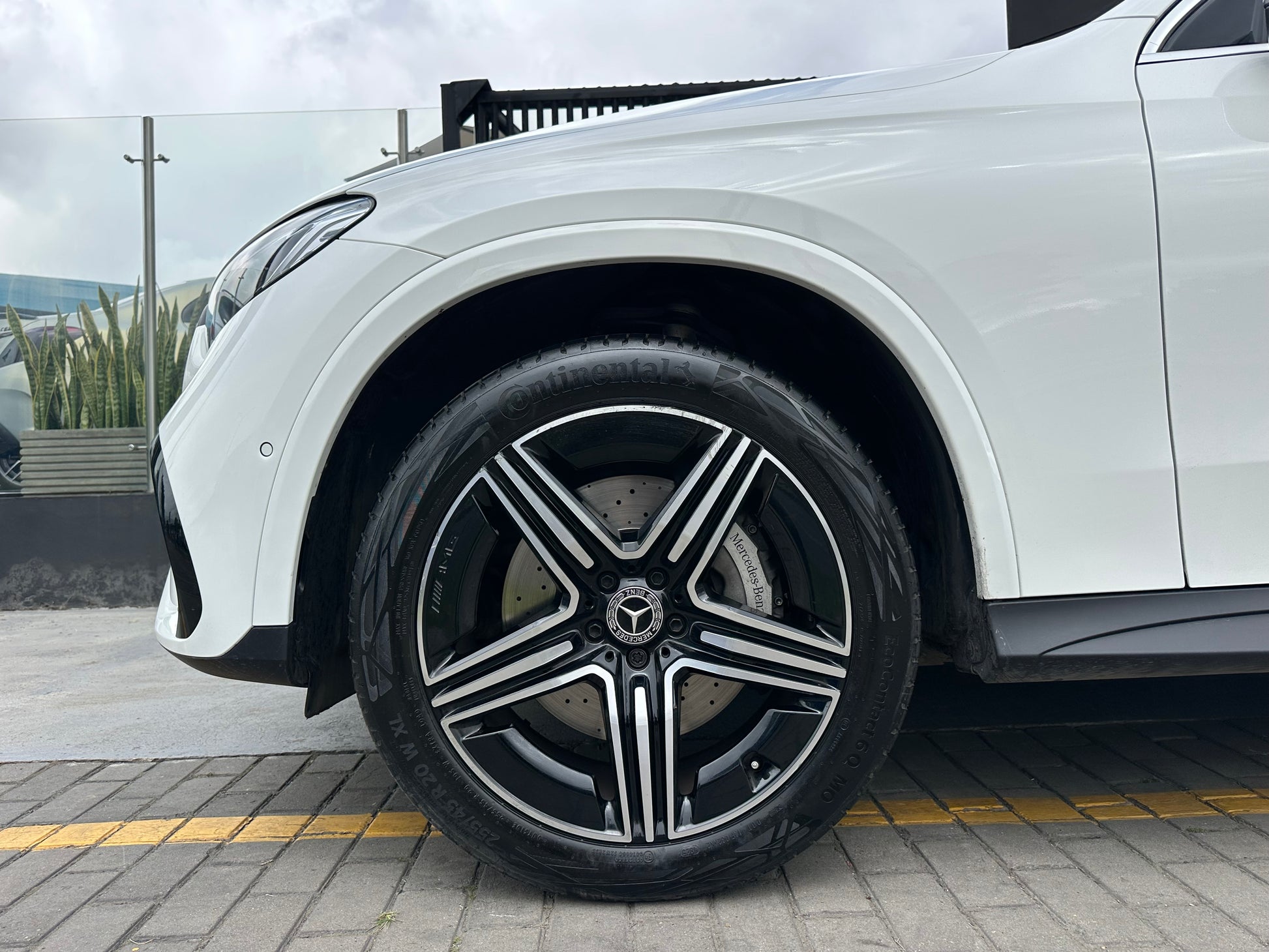 Mercedes-Benz GLC 300 4MATIC Modelo 2027 - Autos 93