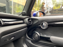 Cargar imagen en el visor de la galería, Mini Cooper S Cabriolet Modelo 2021
