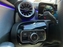 Cargar imagen en el visor de la galería, Mercedes-Benz CLA 180 Modelo 2022
