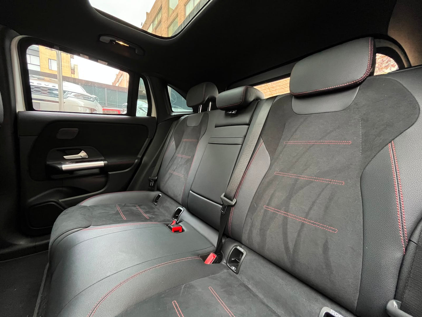 Mercedes-Benz EQA 350 4MATIC Blindada Modelo 2023