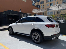 Cargar imagen en el visor de la galería, Mercedes-Benz GLC 300E Híbrido Modelo 2022
