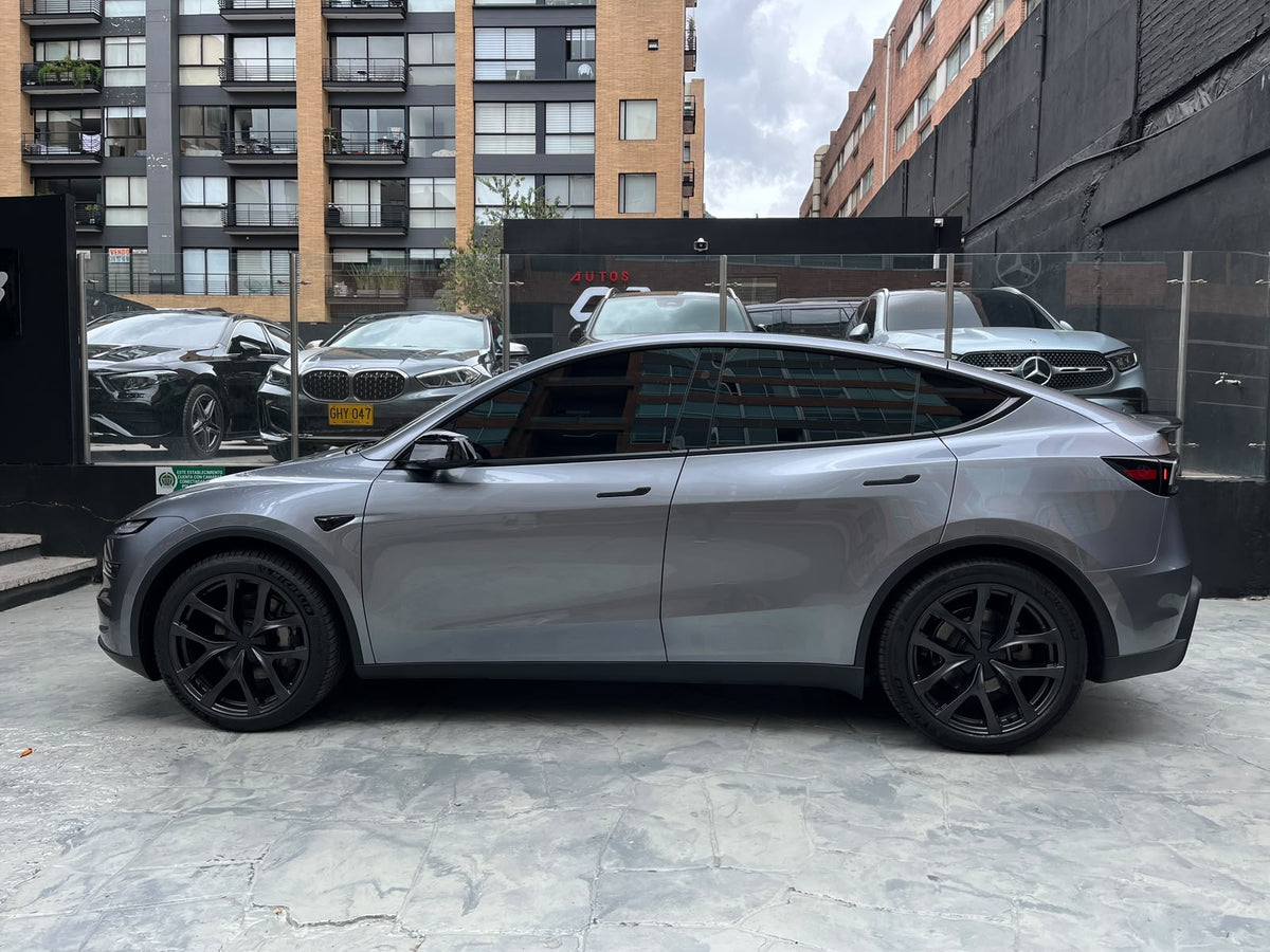 Tesla Model Y Dual Motor Modelo 2026