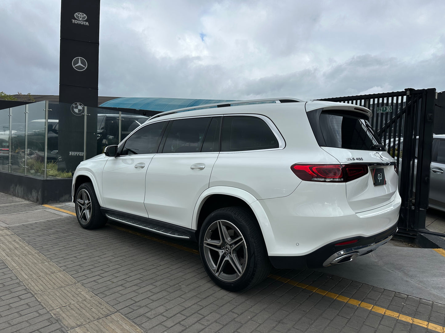 Mercedes-Benz GLS 450 4MATIC Modelo 2022