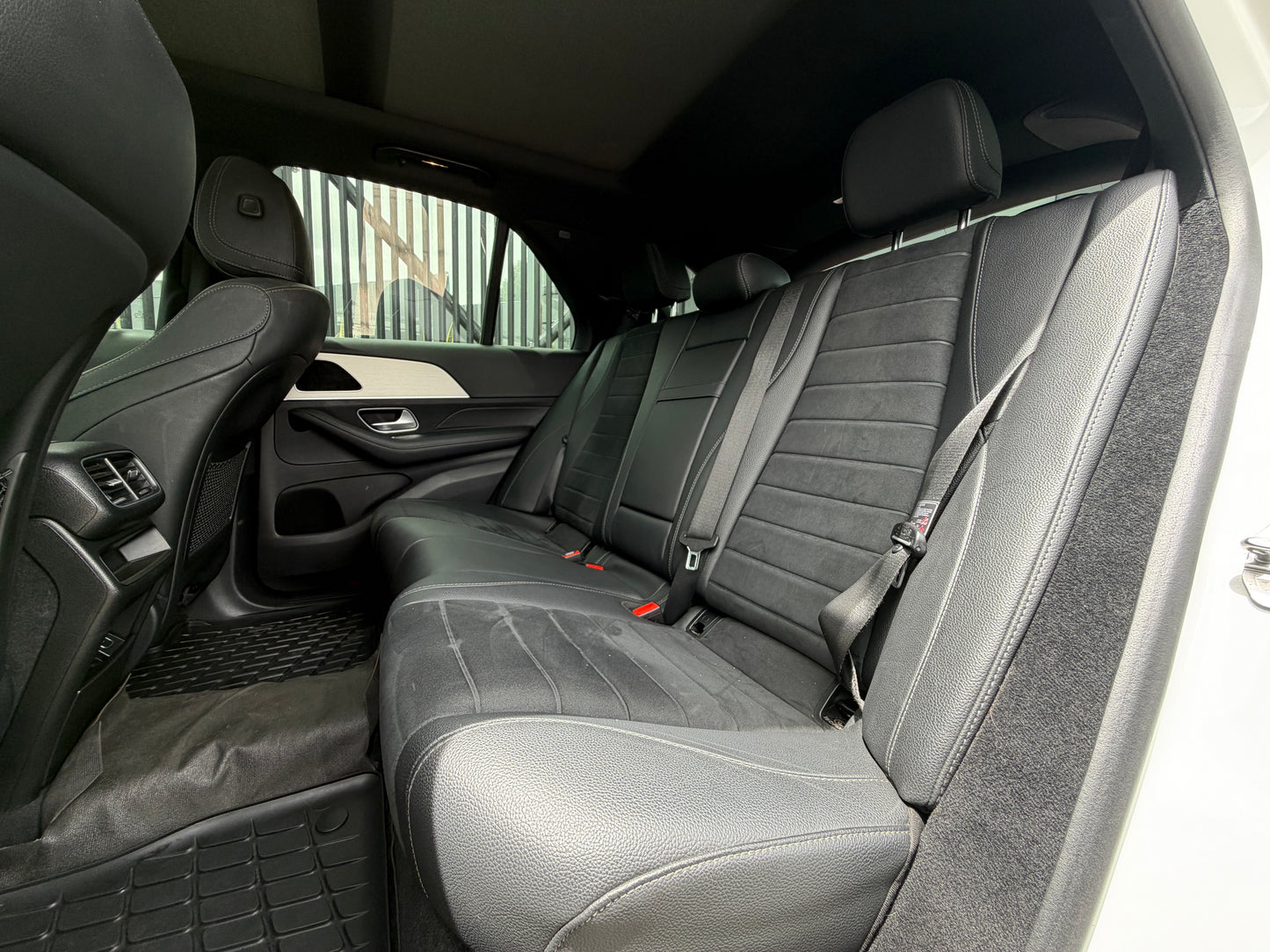 Mercedes Benz GLE350de Modelo 2023 - Autos 93