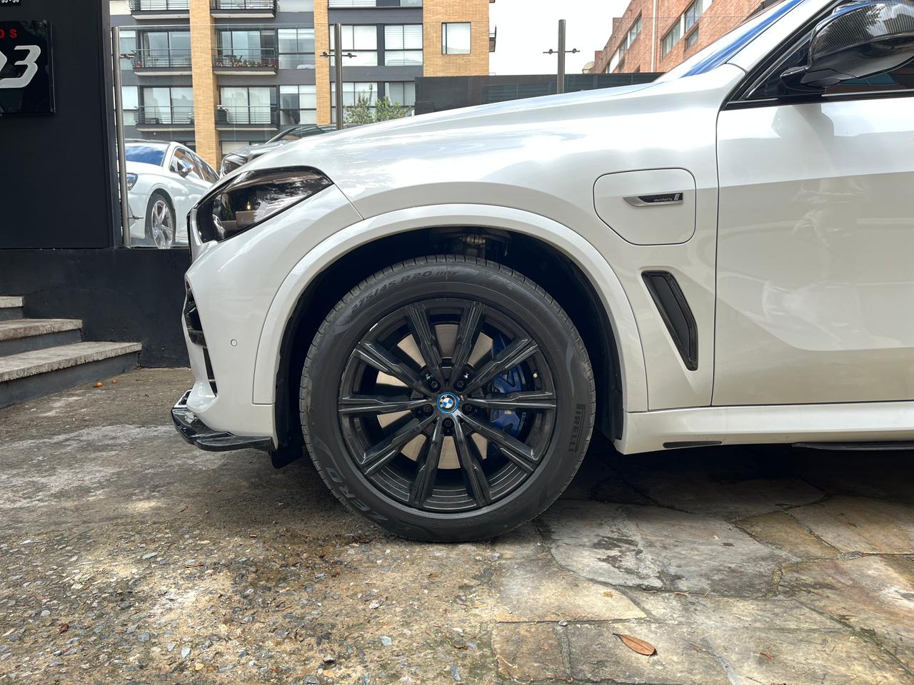 BMW X5 xDrive45e Modelo 2022