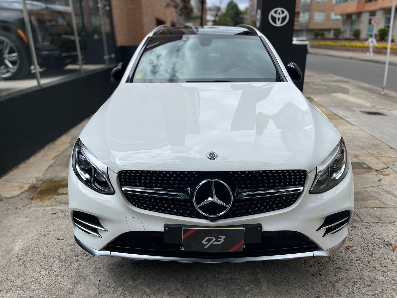 Mercedes-Benz GLC 43 AMG 4MATIC Modelo 2019 - Autos 93