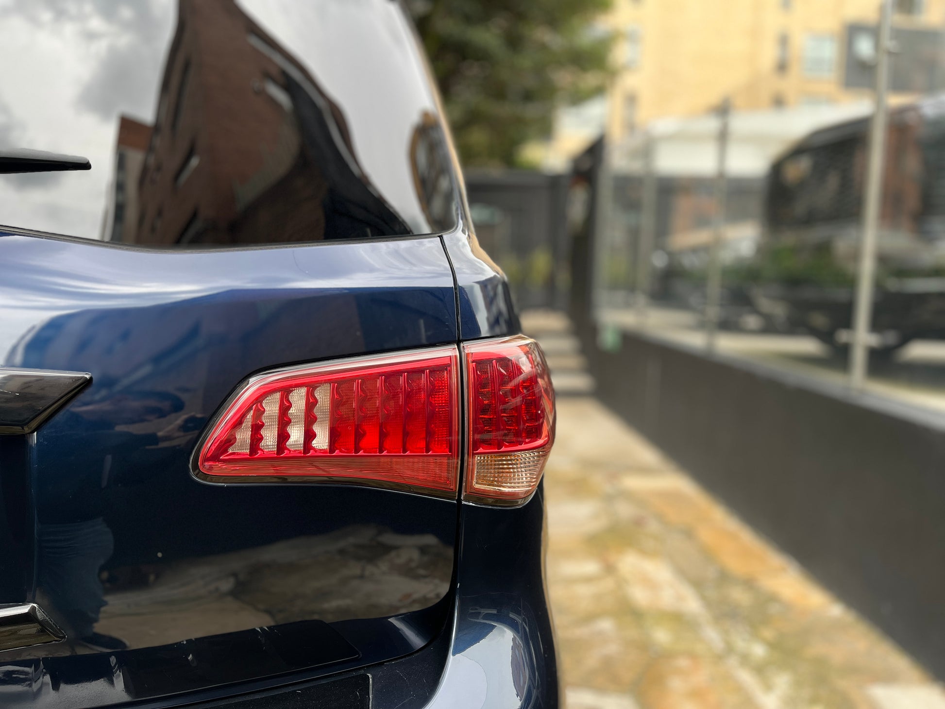 Infiniti QX80 Modelo 2017 - Autos 93