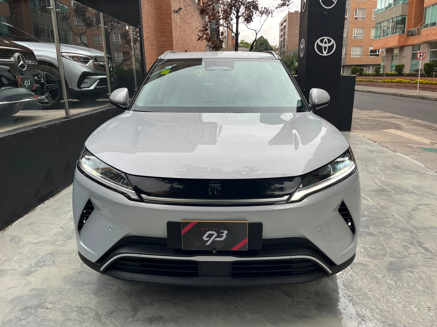BYD Yuan Up EV Modelo 2025