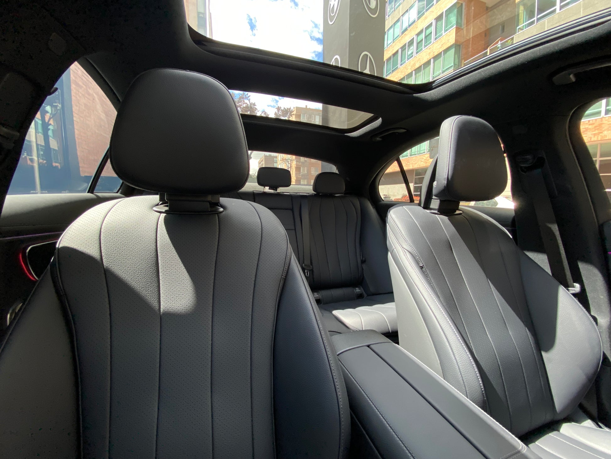 Mercedes-Benz E350E Híbrido Modelo 2025 - Autos 93