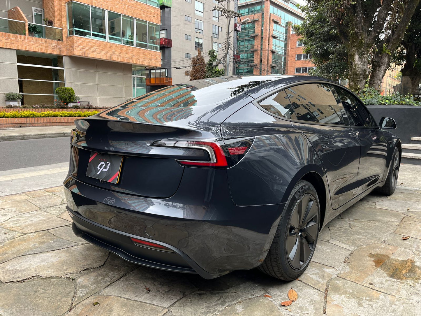 Tesla Model 3 RWD Modelo 2026 - Autos 93