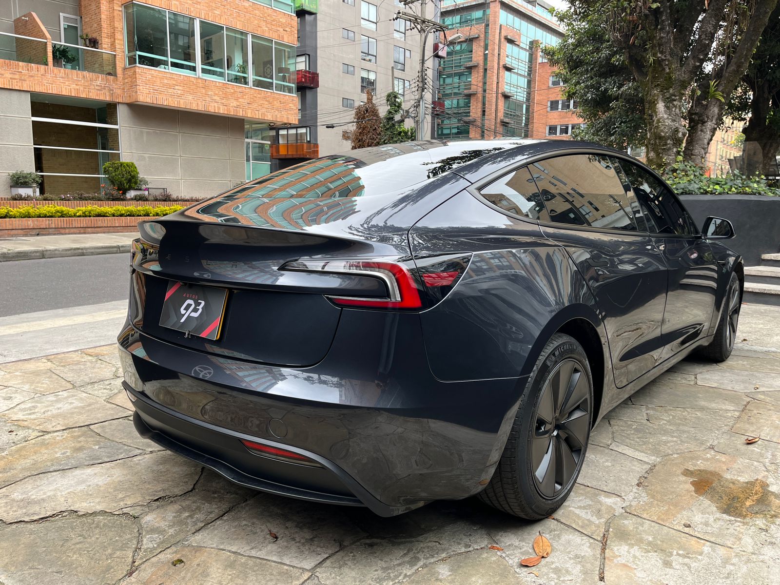 Tesla Model 3 RWD Modelo 2026 - Autos 93