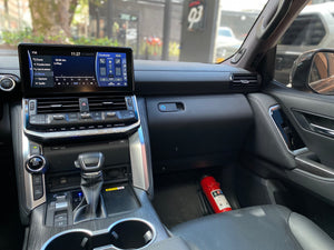 Toyota Land Cruiser 300 ZX Modelo 2023