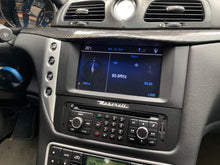 Cargar imagen en el visor de la galería, Maserati Gran Turismo S Modelo 2010
