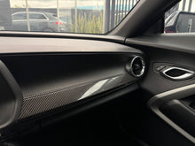 Cargar imagen en el visor de la galería, Chevrolet Camaro RS Modelo 2020
