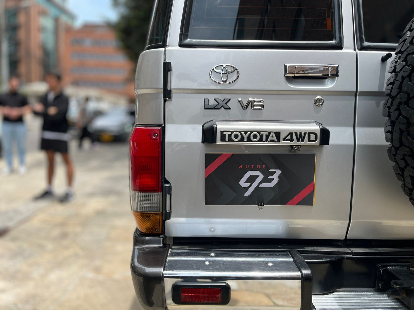 Toyota Land Cruiser 76 Modelo 2011