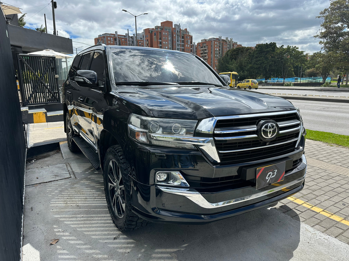 Toyota Land Cruiser 200 VX V8 Executive Lounge modelo 2017 - Autos 93