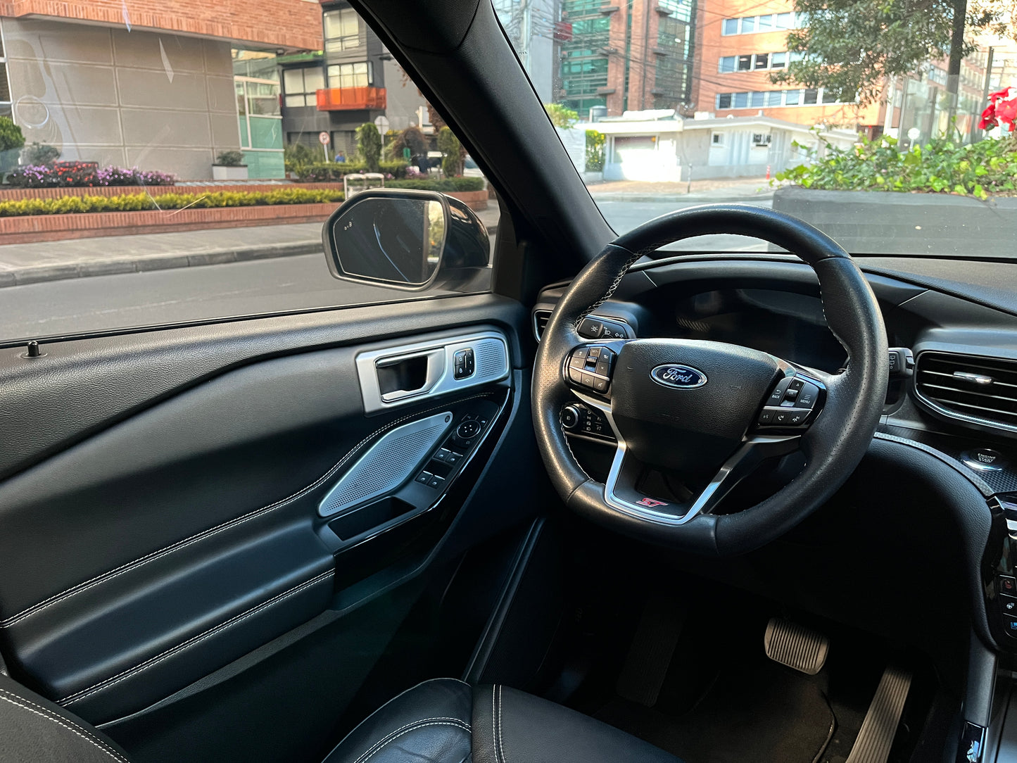 Ford Explorer ST Modelo 2023