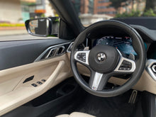 Cargar imagen en el visor de la galería, BMW M440I xDrive Cabriolet Modelo 2022

