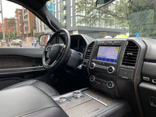 Cargar imagen en el visor de la galería, Ford Expedition Limited Modelo 2021
