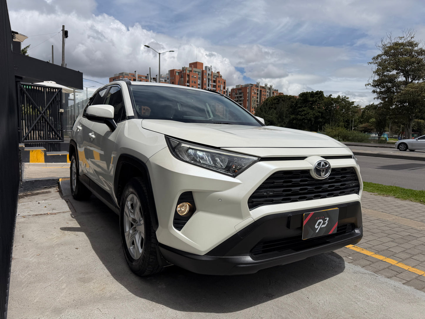 Toyota Rav4 XLE Modelo 2020