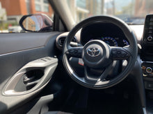 Cargar imagen en el visor de la galería, Toyota Yaris Cross XLS Híbrida Modelo 2023
