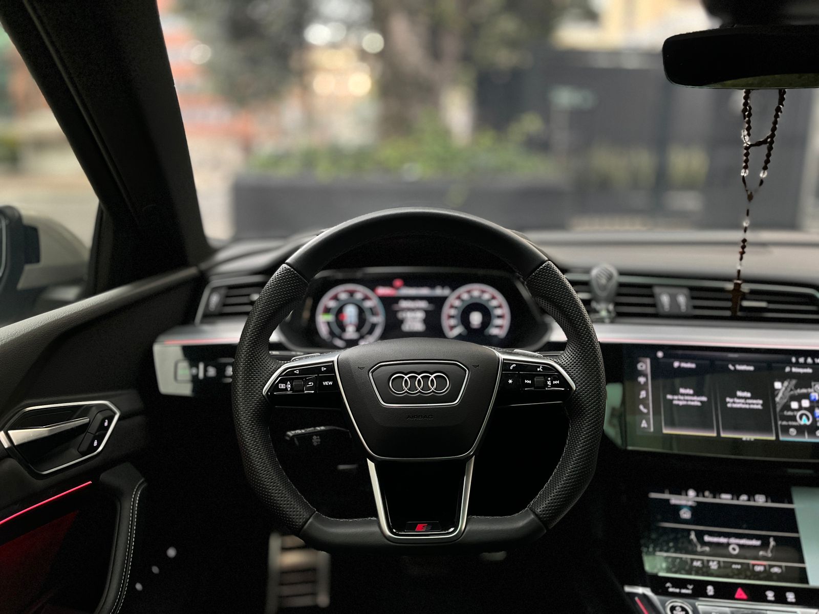 Audi Q8 e-tron Modelo 2024 - Autos 93