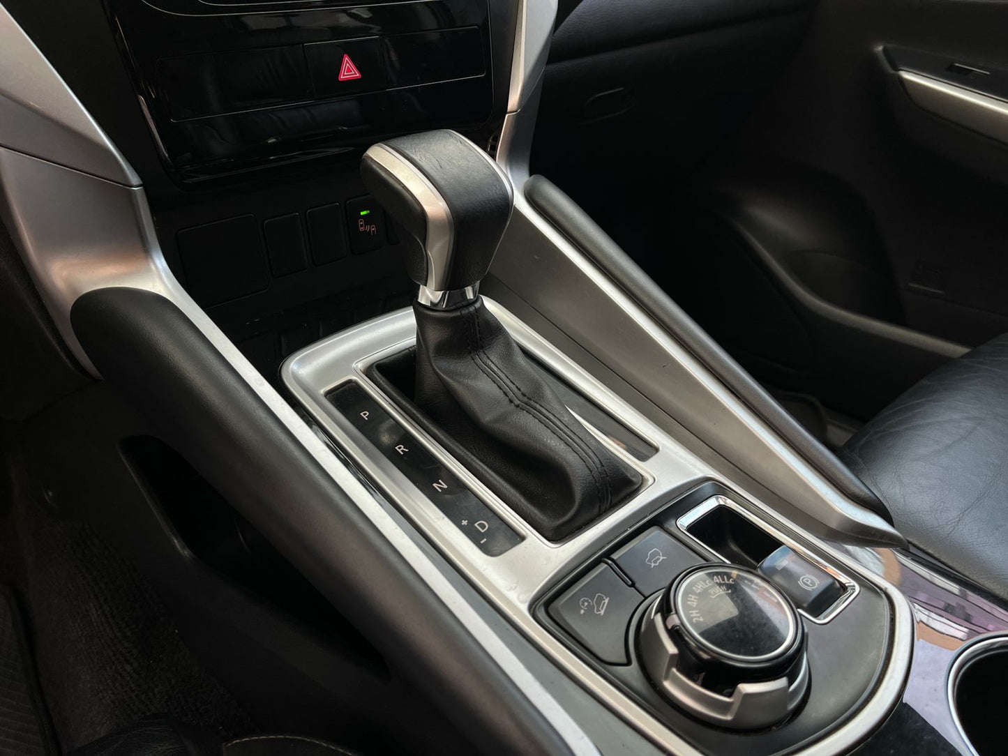 Mitsubishi Montero Modelo 2020