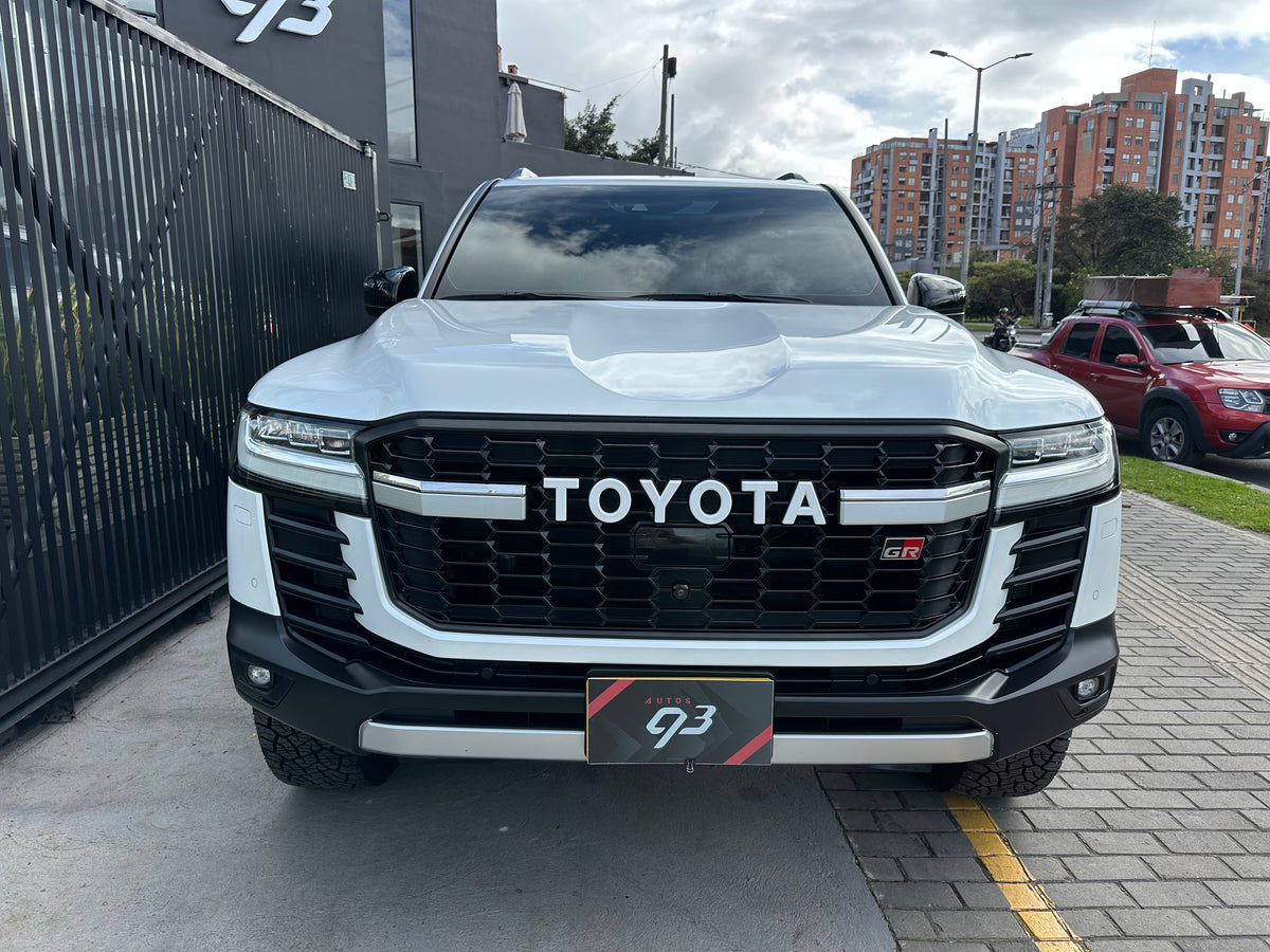 Toyota Land Cruiser 300 GR Sport Modelo 2022 - Autos 93