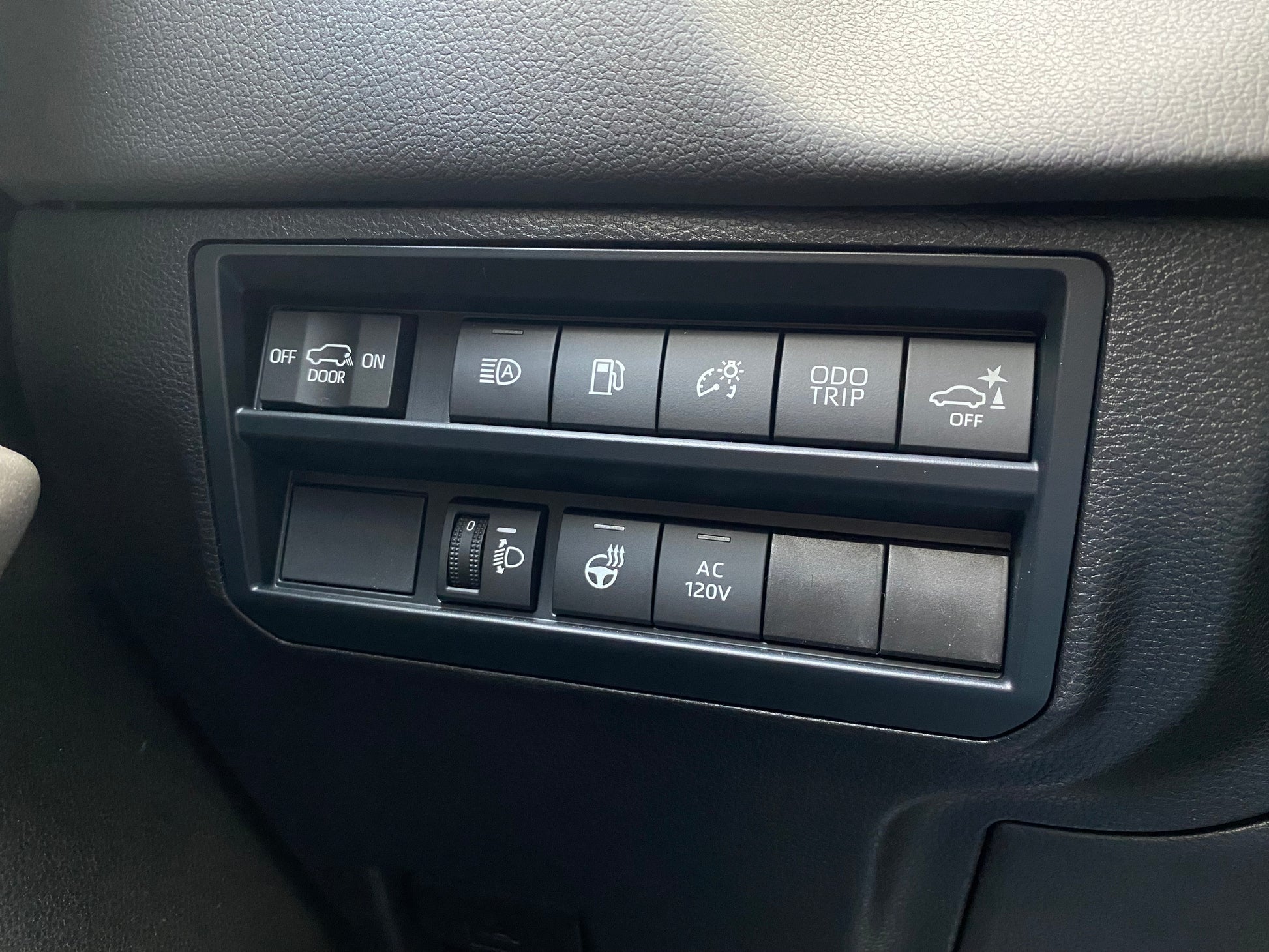 Toyota Sequoia SR5 Sport Modelo 2026 (IMPORTACIÓN) - Autos 93