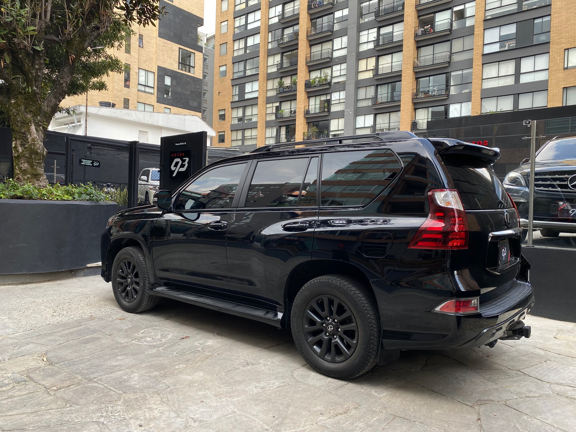 Lexus GX 460 Modelo 2022 - Autos 93