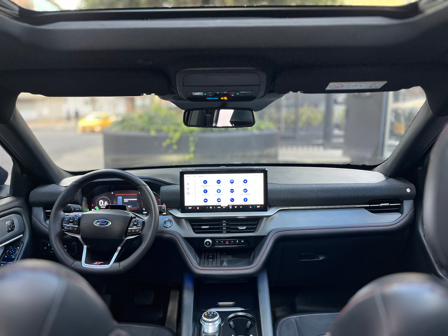 Ford Explorer ST Modelo 2025