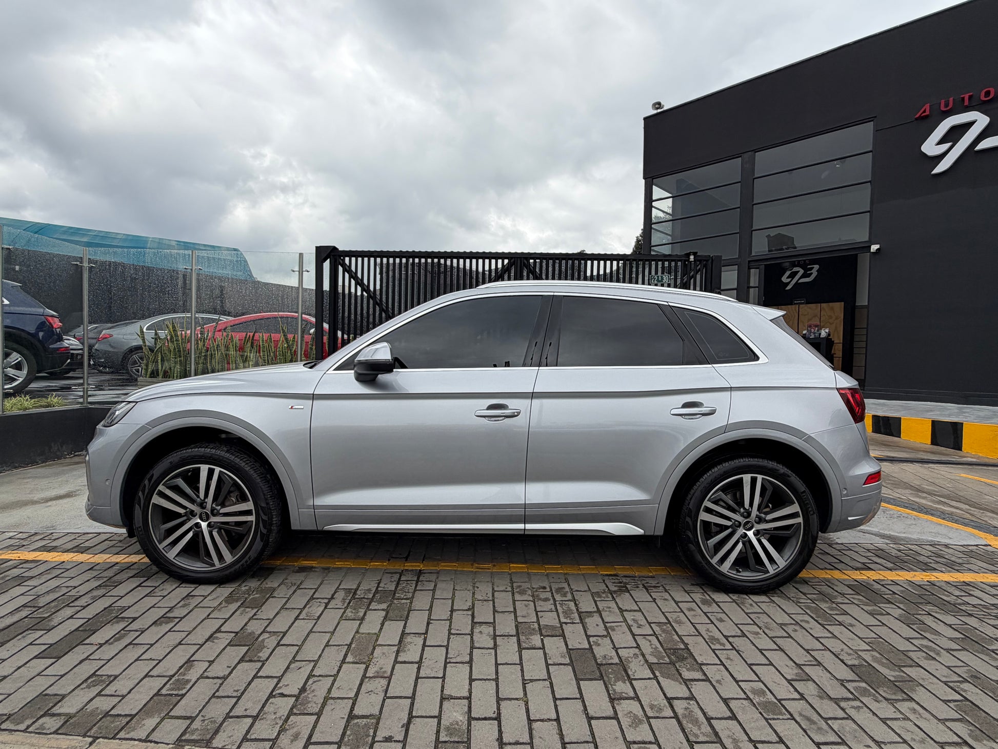 Audi Q5 S-line MHEV Modelo 2025 - Autos 93