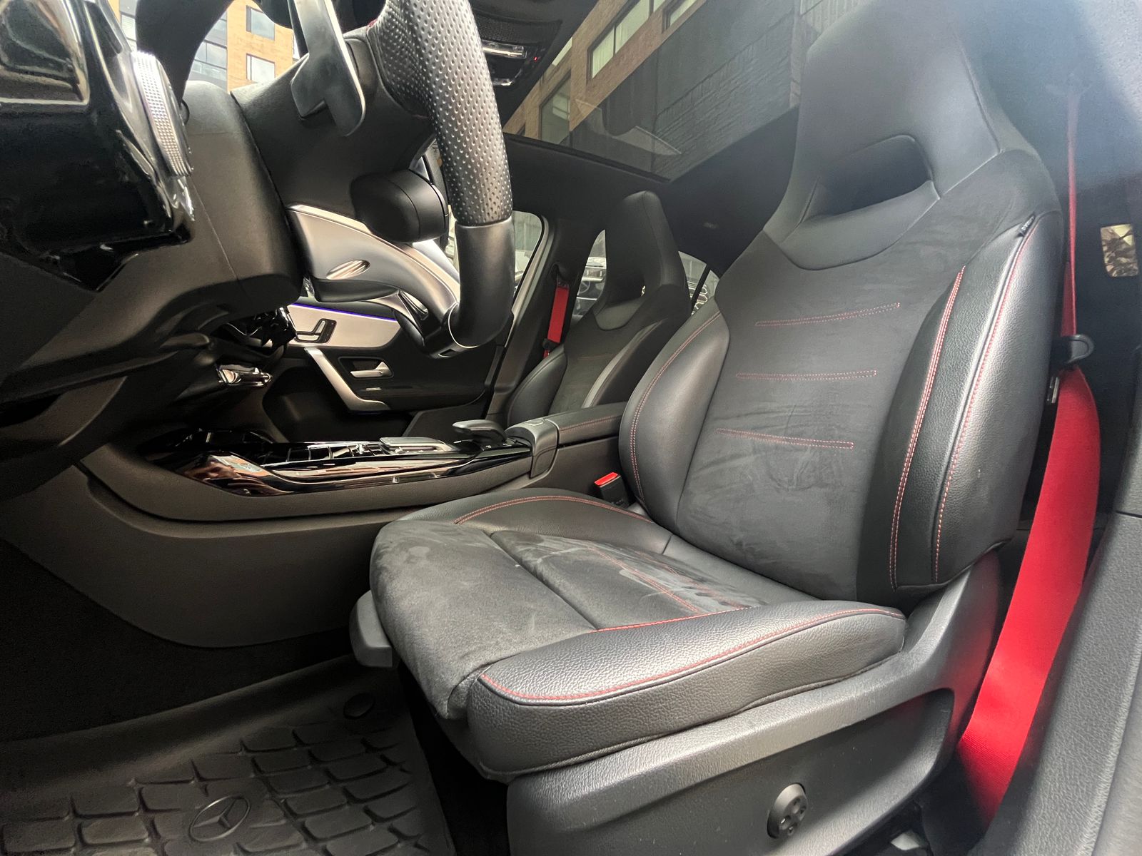 Mercedes Benz A 35 AMG 4Matic Modelo 2022 - Autos 93