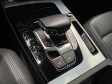 Cargar imagen en el visor de la galería, Audi Q5 45 TFSI Híbrida Modelo 2021
